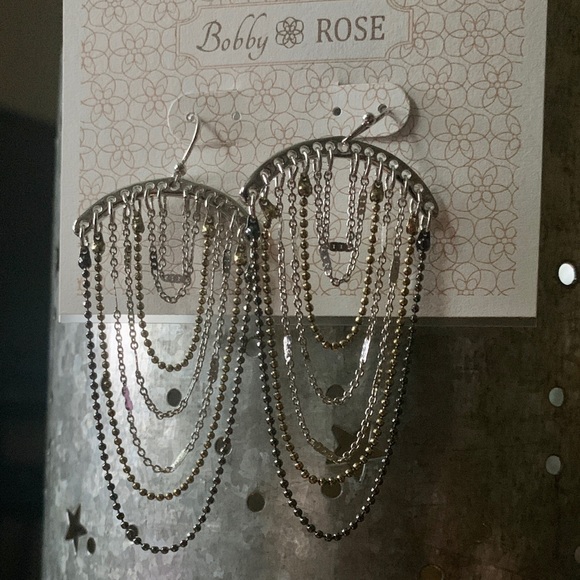Bobby Rose Silvertone chain drop earrings - Picture 3 of 4